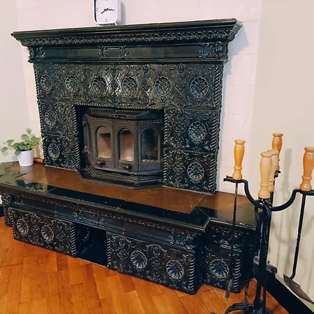 Apartment Riverside Old Town Spacious One Bedroom Few Steps From Dome Square And Cathedral Riga