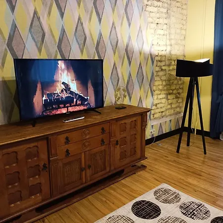 Riverside Old Town Spacious One Bedroom Few Steps From Dome Square And Cathedral *