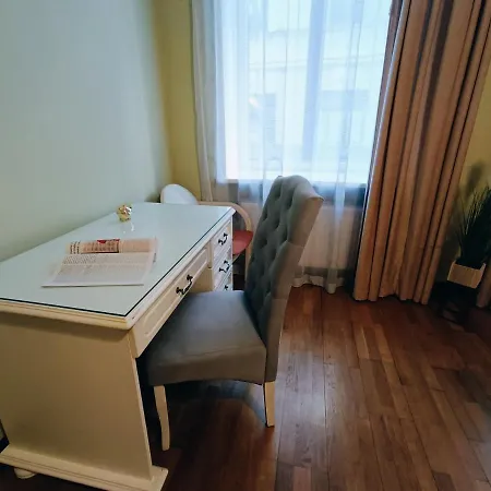 Daire Riverside Old Town Spacious Few Steps From Dome Square And Cathedral *