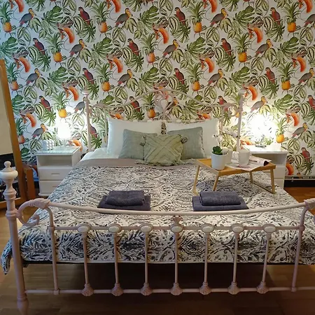 Riverside Old Town Spacious One Bedroom Few Steps From Dome Square And Cathedral 리가