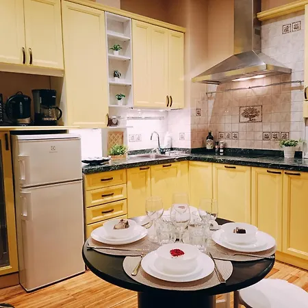 Riverside Old Town Spacious One Bedroom Few Steps From Dome Square And Cathedral *