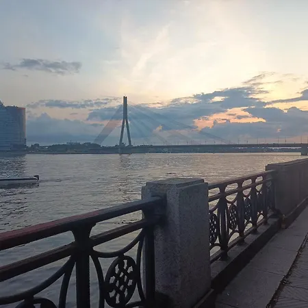 Riverside Old Town Spacious One Bedroom Few Steps From Dome Square And Cathedral