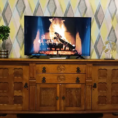 Apartament Riverside Old Town Spacious One Bedroom Few Steps From Dome Square And Cathedral