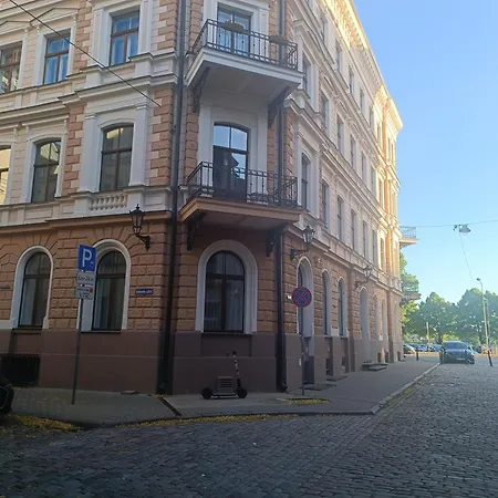 Riverside Old Town Spacious Few Steps From Dome Square And Cathedral Dzīvoklis *