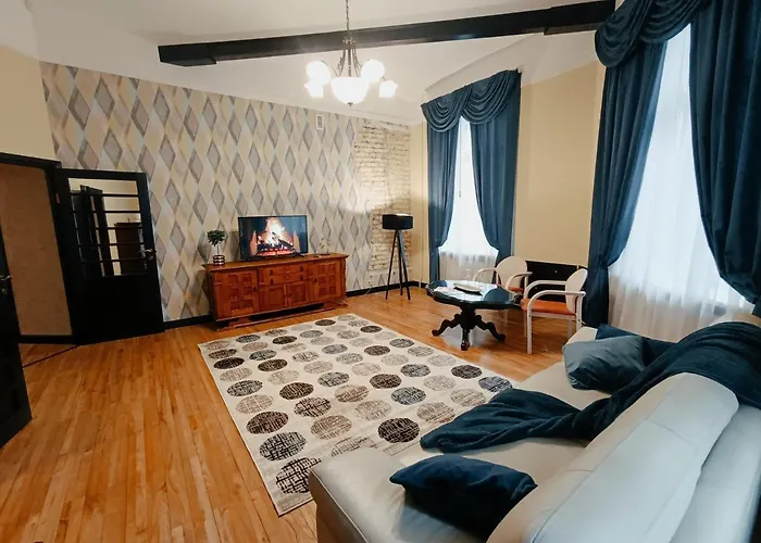 Riverside Old Town Spacious Few Steps From Dome Square And Cathedral Dzīvoklis *