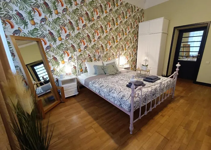 Apartamento Riverside Old Town Spacious Few Steps From Dome Square And Cathedral