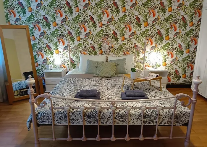 Riverside Old Town Spacious Few Steps From Dome Square And Cathedral Riga