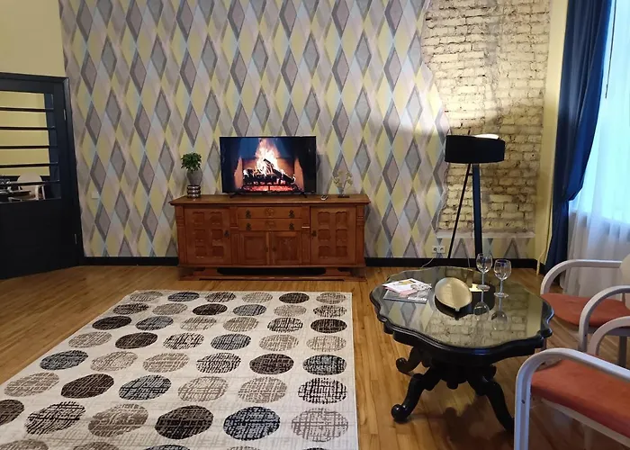 Riverside Old Town Spacious Few Steps From Dome Square And Cathedral Apartamento