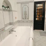 Riverside Old Town Spacious Few Steps From Dome Square And Cathedral Apartment *
