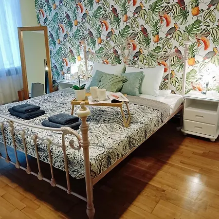 Riverside Old Town Spacious One Bedroom Few Steps From Dome Square And Cathedral Apartmán Riga